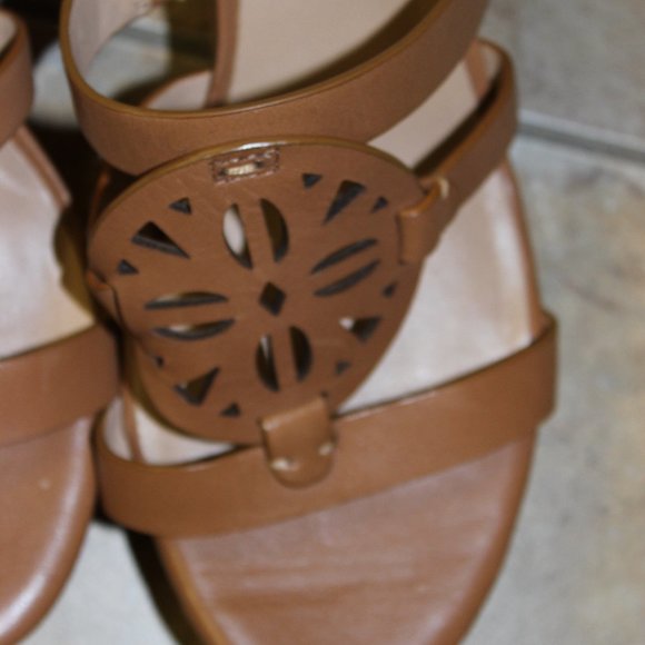 NWOB "ANTONIO MELANI" QUINNLYNN LEATHER WEDGE HEELS SZ 9 - Picture 3 of 5